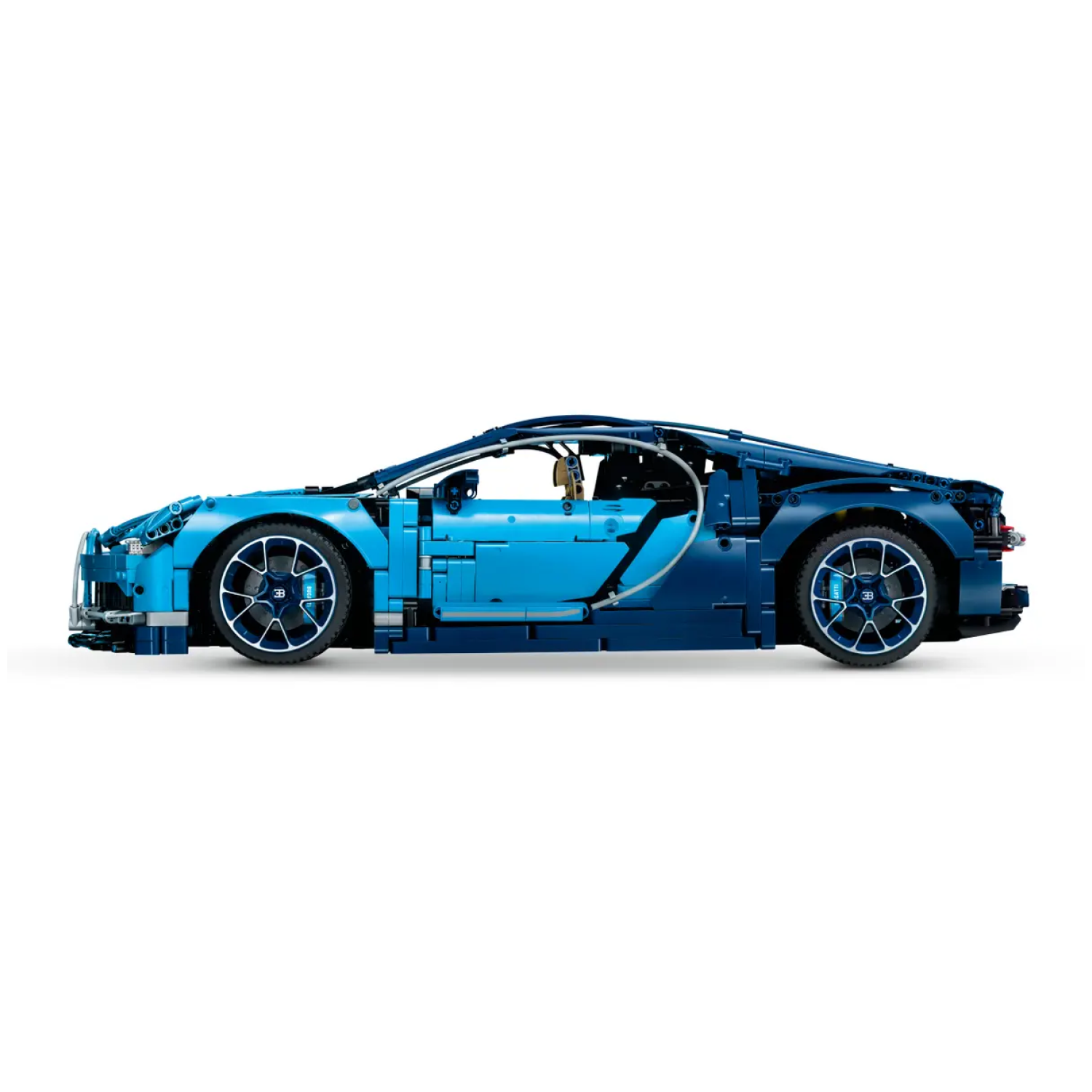 Конструктор LEGO Technic Bugatti Chiron, 3599 шт - 3