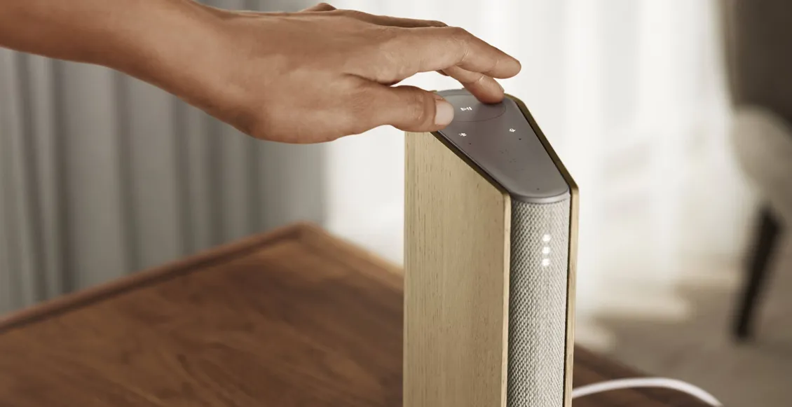 Bang & Olufsen Beosound Emerge4_11zon.webp