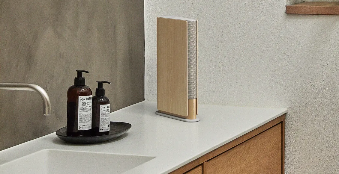 Bang & Olufsen Beosound Emerge3_11zon.webp